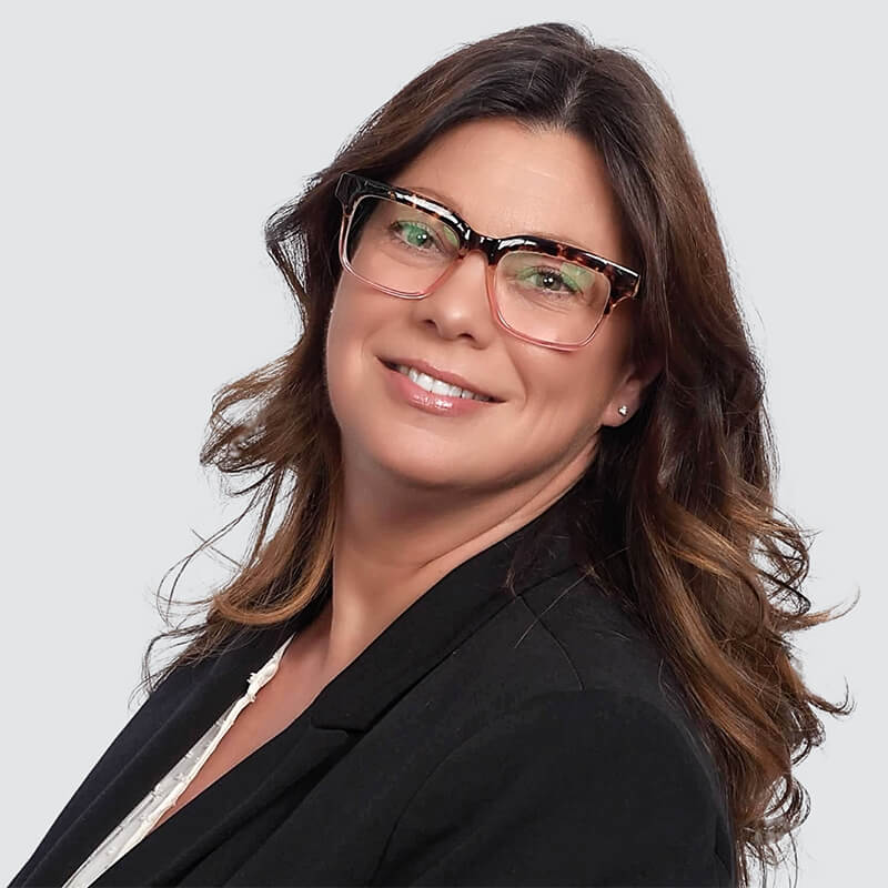 Jennifer Palace Team Headshot